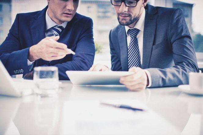 Featured image for How to Overcome the Challenge of Choosing a Consultant Who Truly Understands Your Business